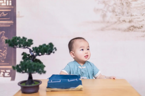 黄山1岁宝宝能喝酸奶吗 黄山1岁宝宝能喝酸奶吗